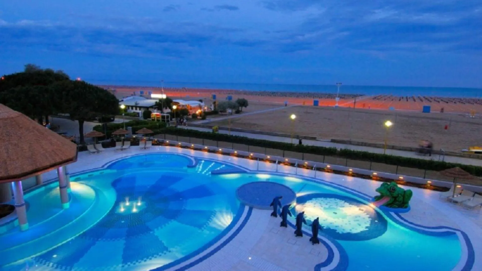 Relaxing Sea View Flat With Hydro-Massage Apartment Bibione
