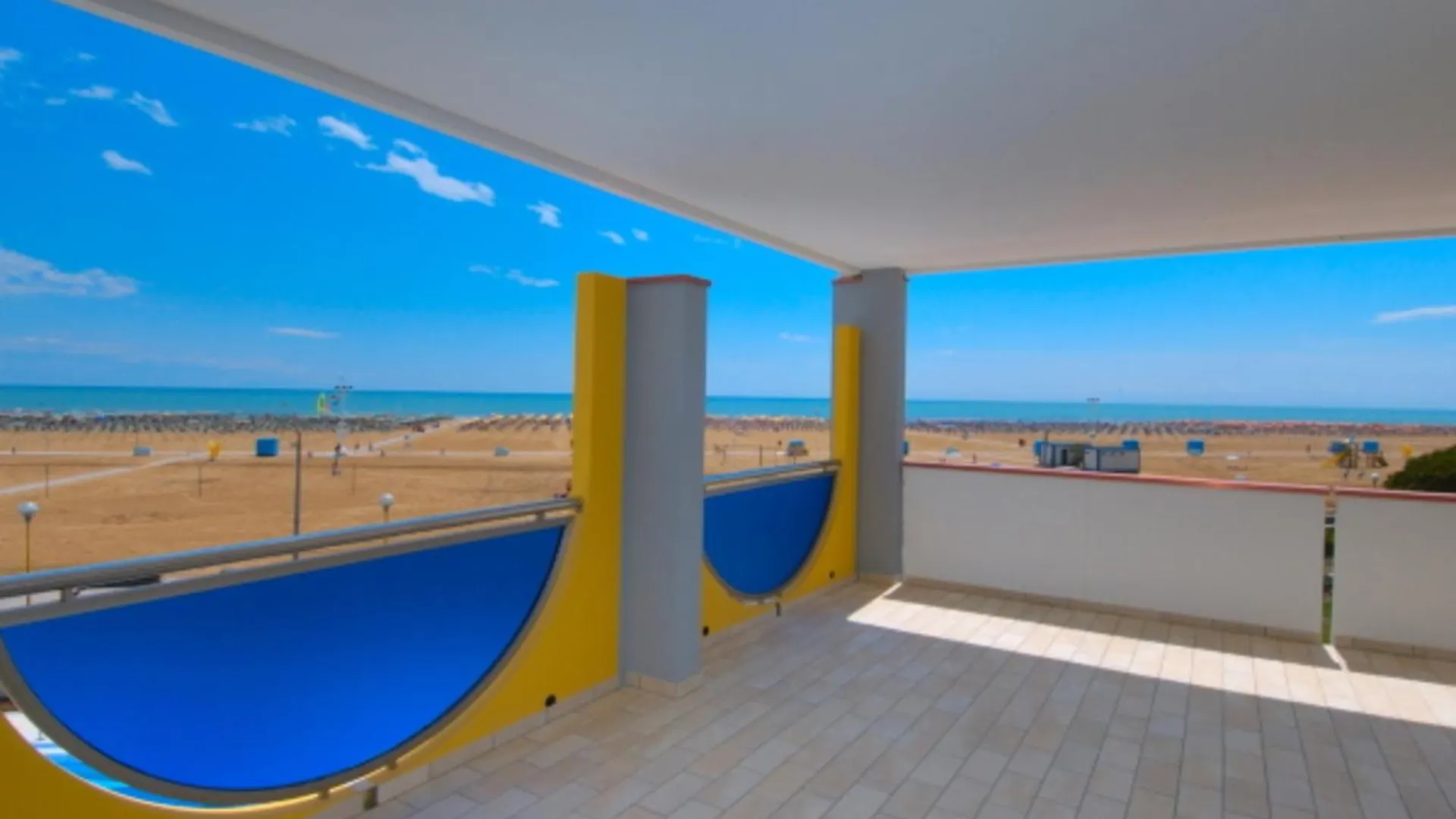 Relaxing Sea View Flat With Hydro-Massage Apartment Bibione